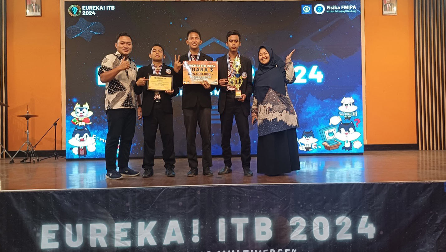 Siswa SMA ICMBS Raih Juara 3 di LKTI Eureka 2024: Menginspirasi dengan Ide Brilian